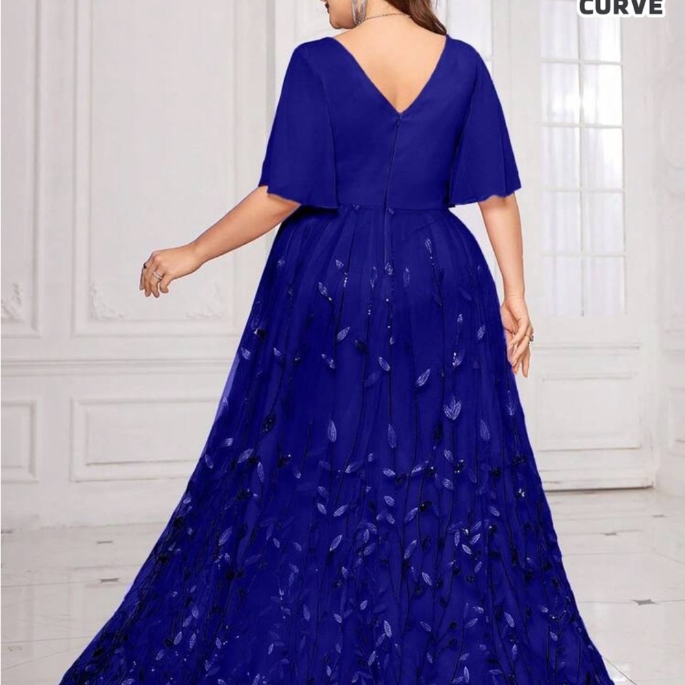 Elegant Royal Blue Evening Gown - Picture 5 of 6
